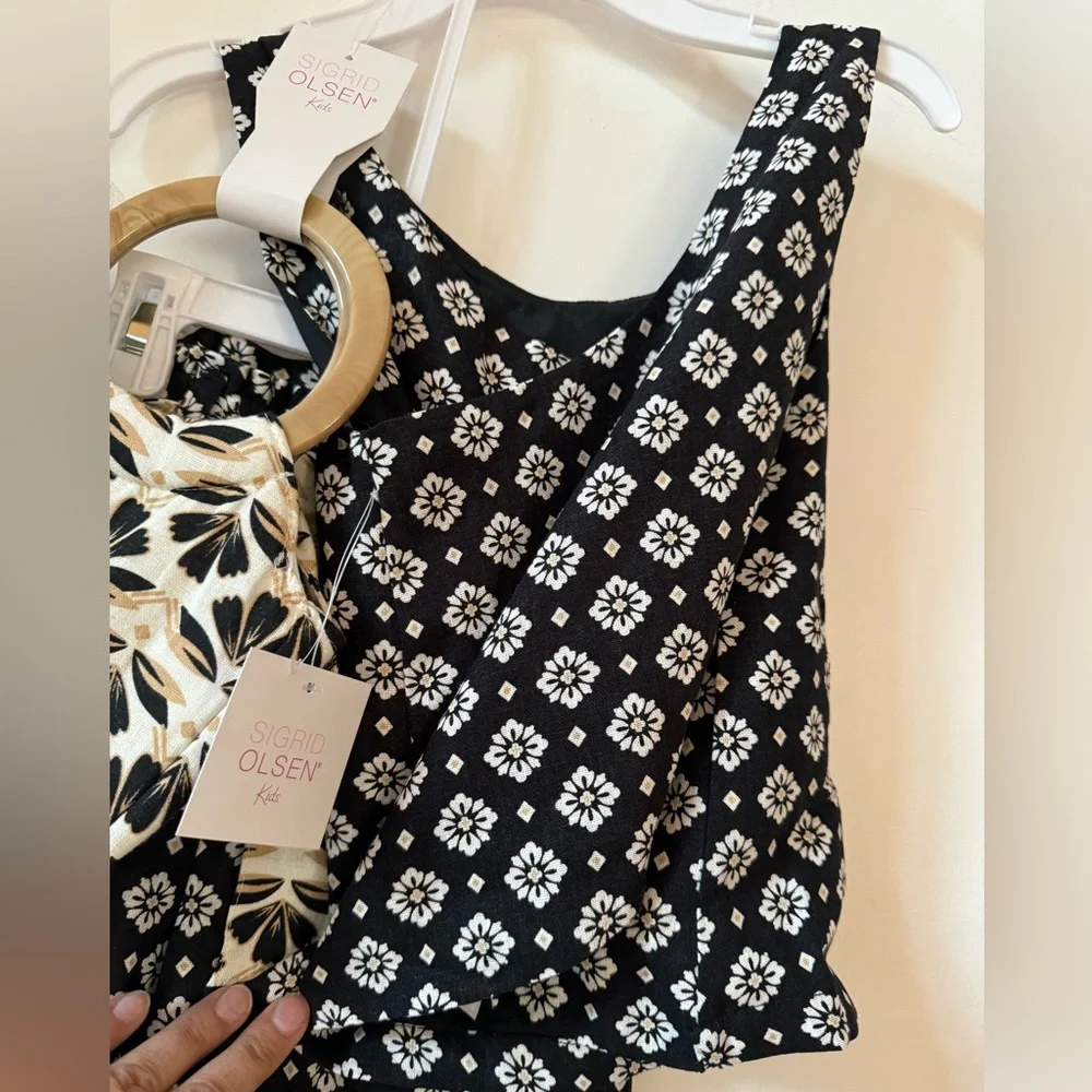 Sigrid Olsen Kids 3 piece outfit black white & beige purse pants top NWT Size 4